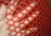 300g / M2 Plastik Hasır Ağ Altıgen Delik Kırmızı Kümes Hayvanları Yetiştiriciliği Düz