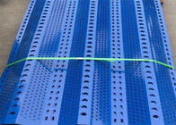 Mavi Rüzgar Çit Panelleri Yuvarlak Delik Tasarımı Dayanıklı